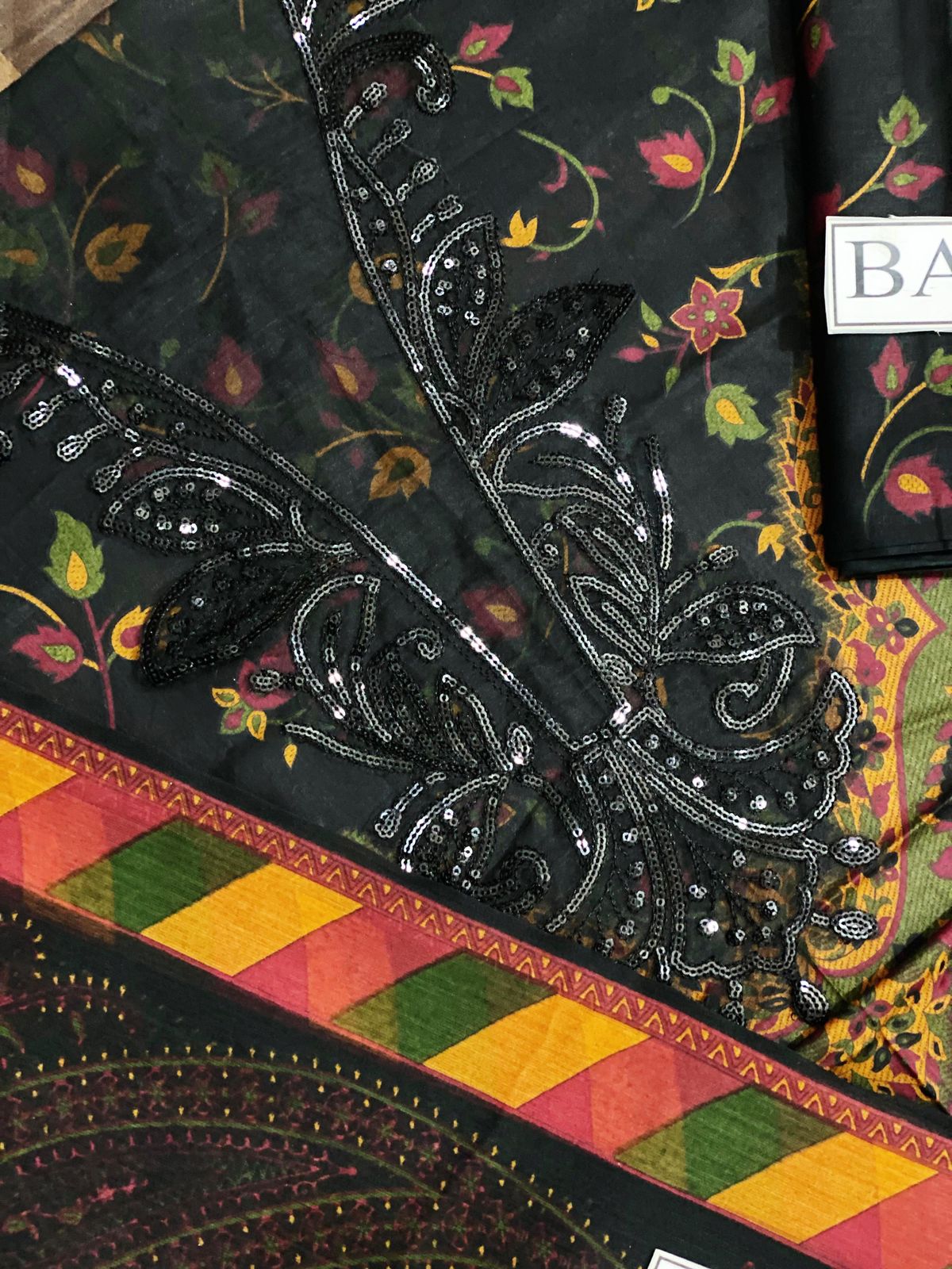 Maria B M.Print Lawn Collection – 3 Piece Embroidered Lawn Suit with Chiffon Dupatta